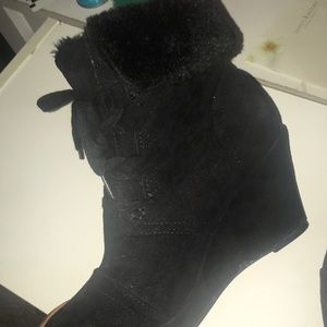black fur booties